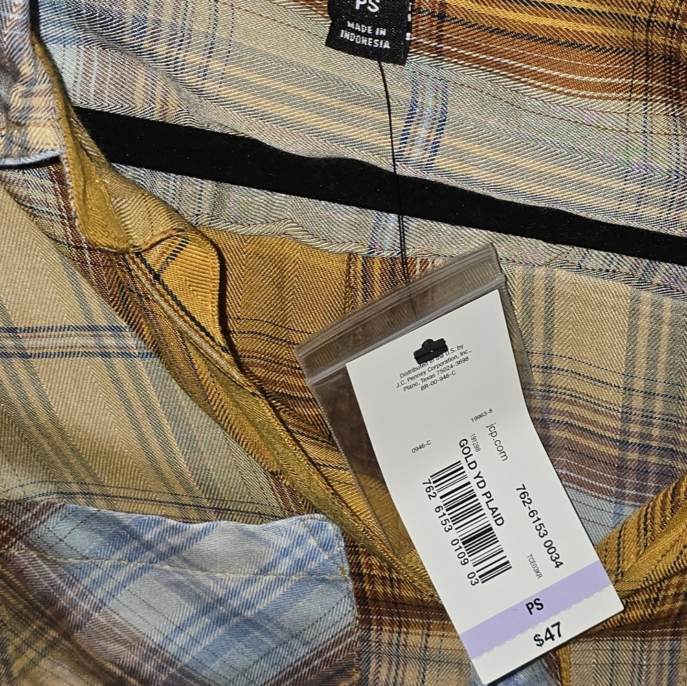 a.n.a A New Approach Plaid Button Down Shirt Small Petite NWT - Picture 3 of 4